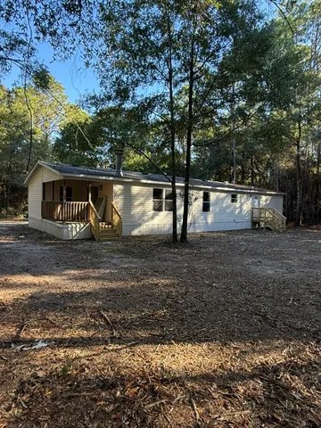 a view of a outdoor space