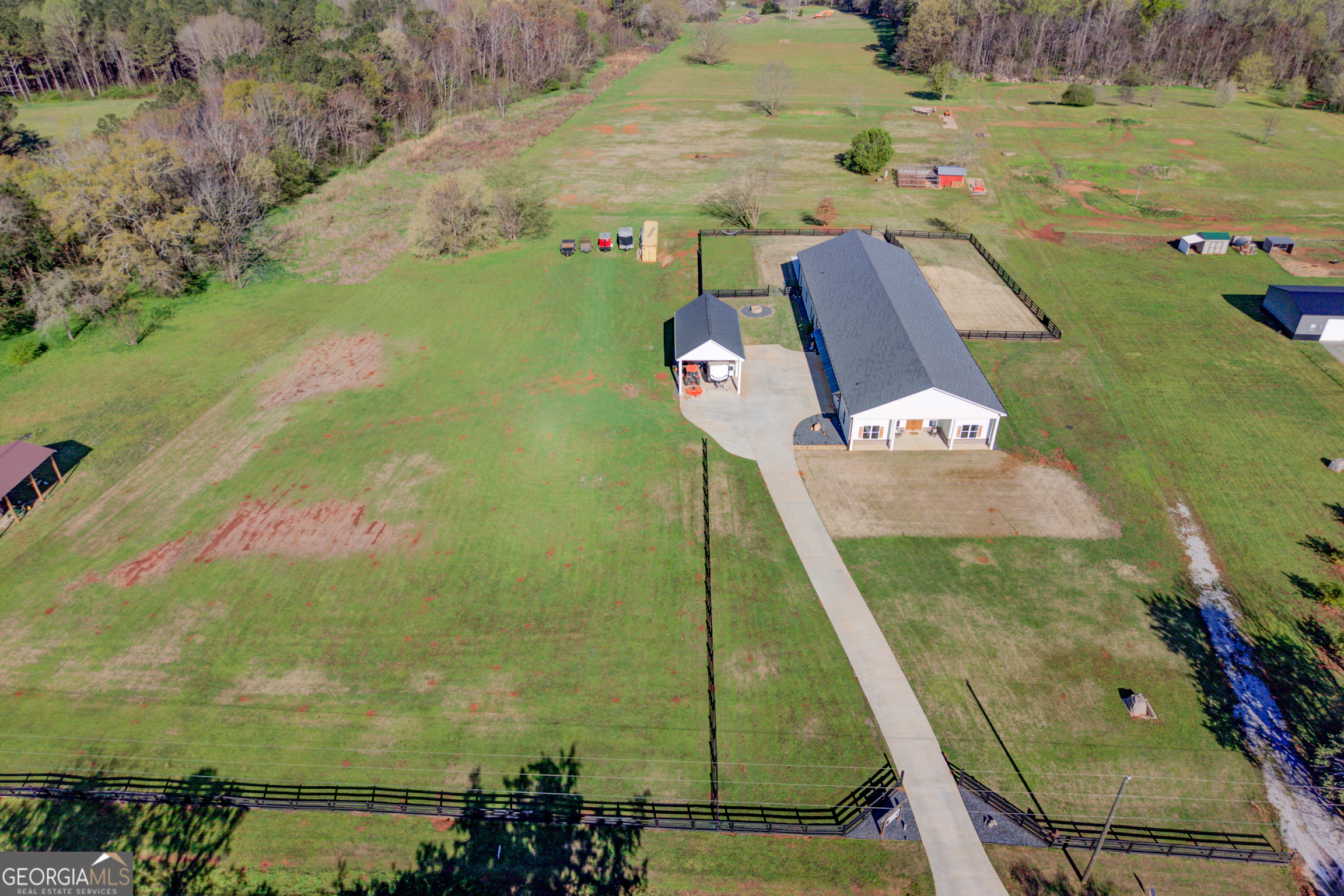 3441 Seven Islands Road Madison, GA 30650 - Photo 3 of 58