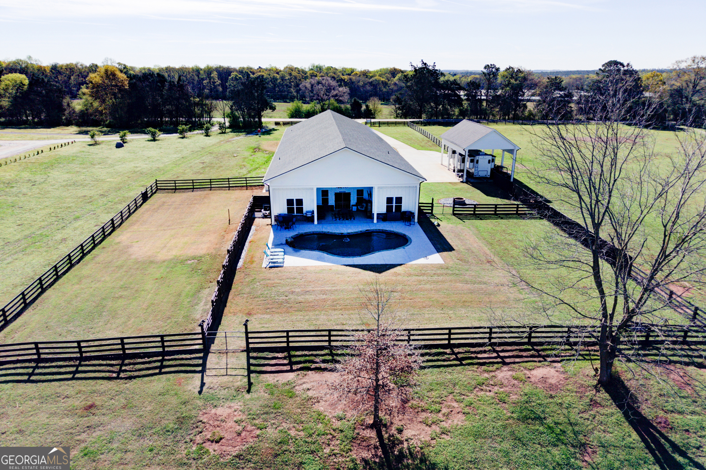 3441 Seven Islands Road Madison, GA 30650 - Photo 4 of 58