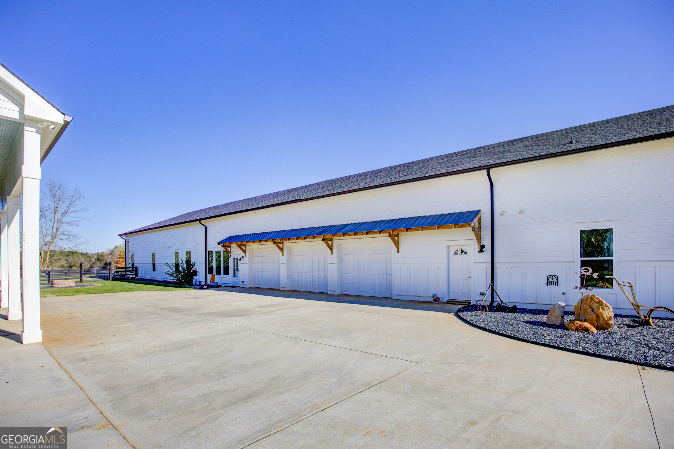 3441 Seven Islands Road Madison, GA 30650 - Photo 7 of 58