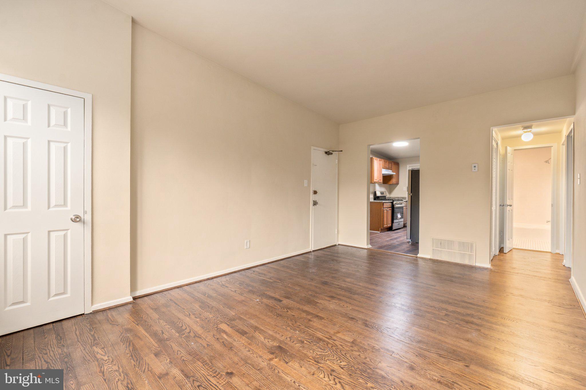 1029 Quebec Terrace, Unit 8 Silver Spring, MD 20903 - Photo 4 of 21 Spacious, inviting living area awaits.