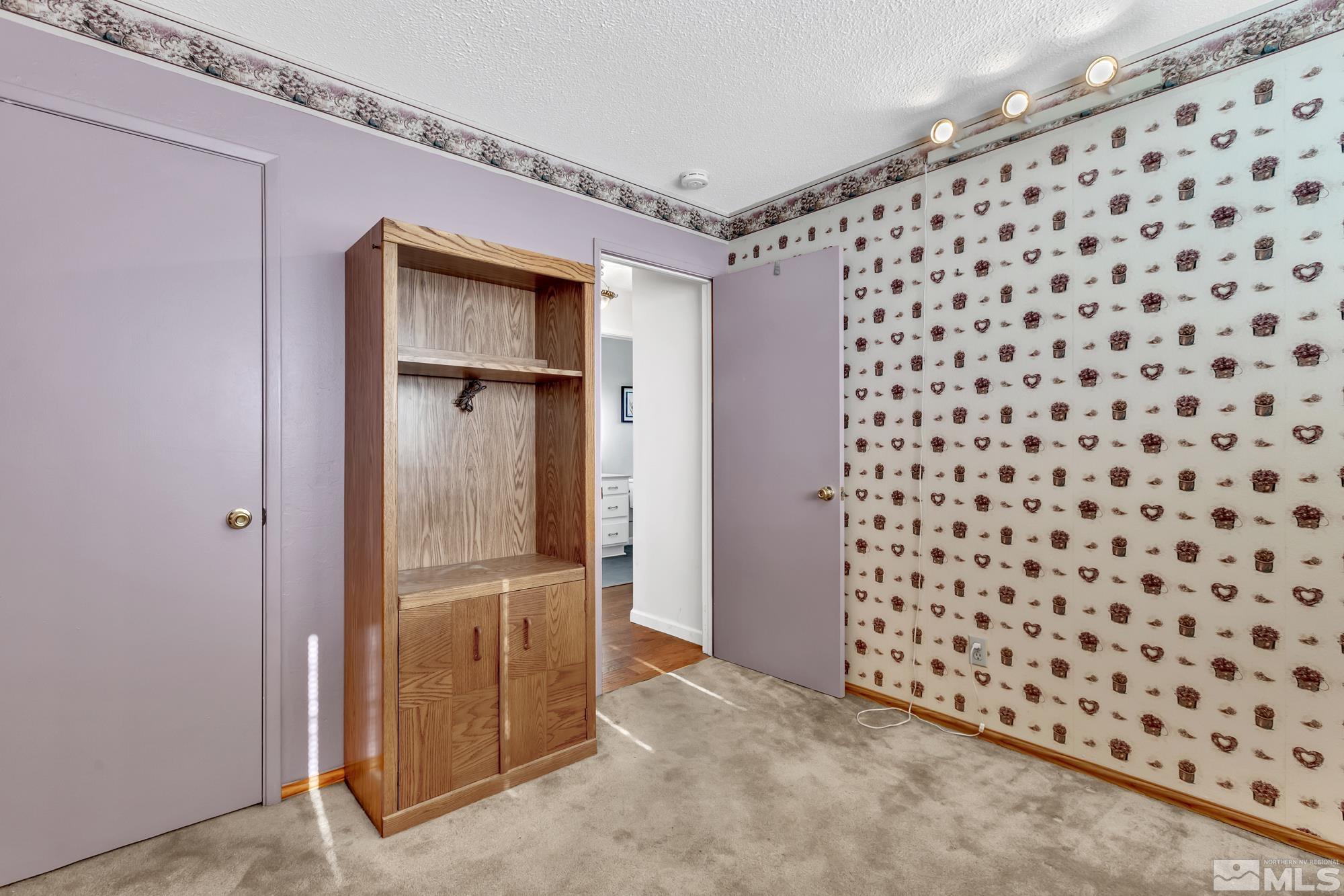 420 O'Brien Way Sparks, NV 89431 - Photo 18 of 21 Photo 19