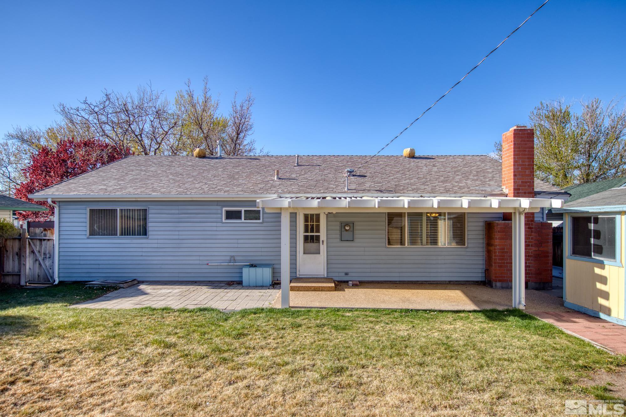 420 O'Brien Way Sparks, NV 89431 - Photo 4 of 21 Photo 4