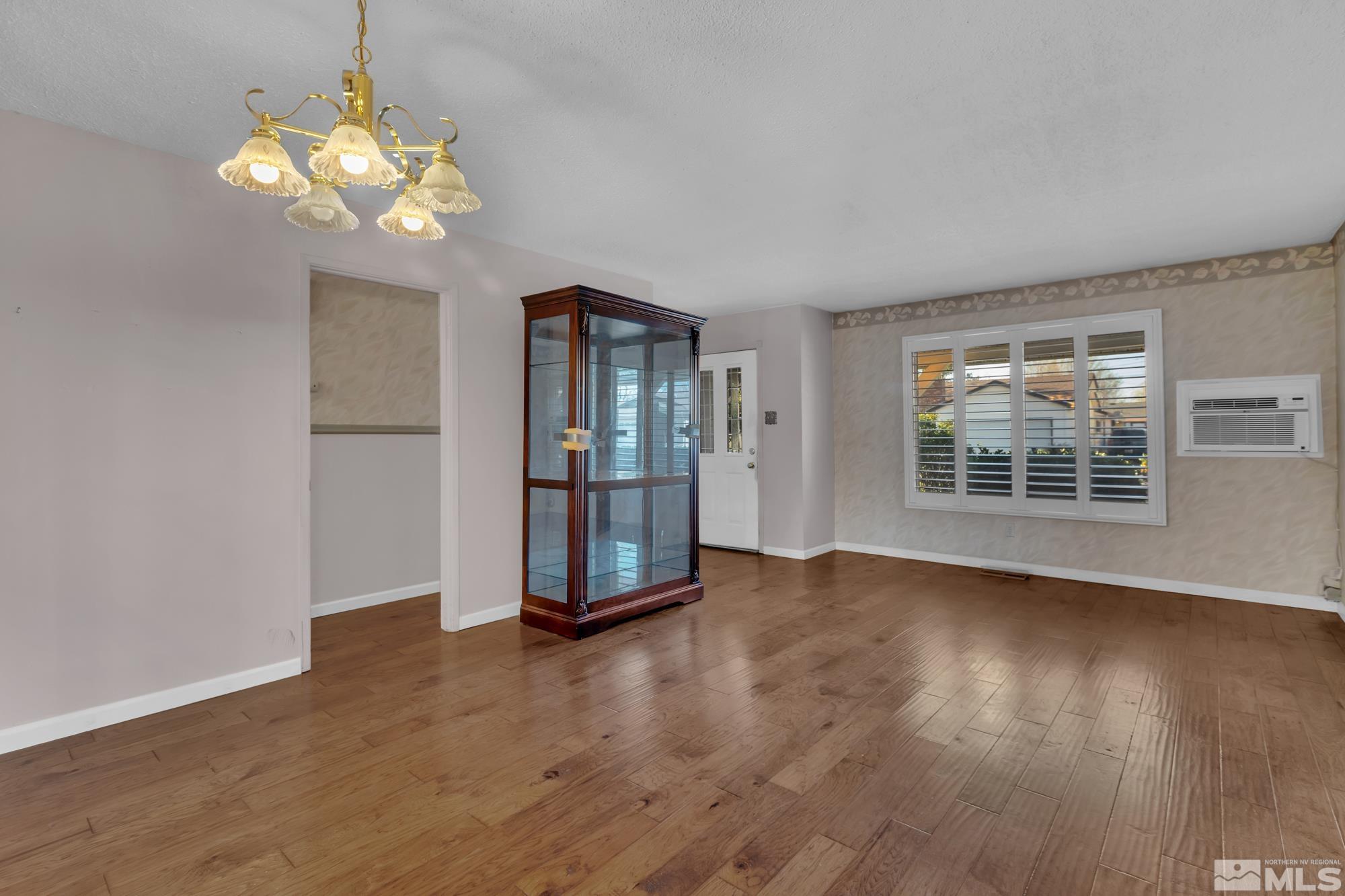 420 O'Brien Way Sparks, NV 89431 - Photo 8 of 21 Photo 8