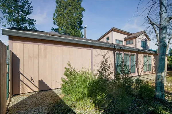 $305,000 | 13979 Pineland Circle, Magalia, CA 95954