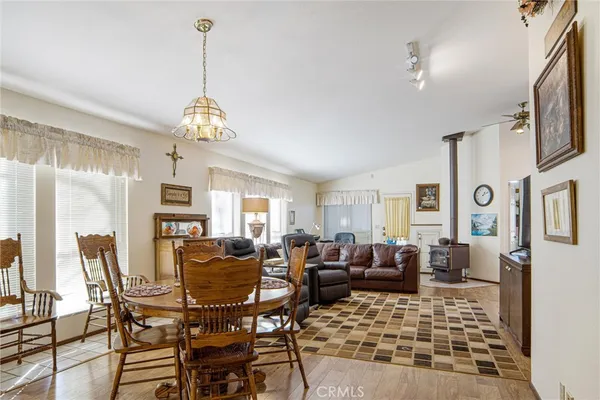 $305,000 | 13979 Pineland Circle, Magalia, CA 95954