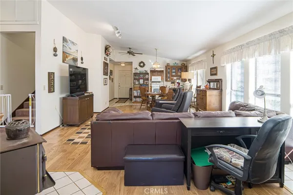 $305,000 | 13979 Pineland Circle, Magalia, CA 95954