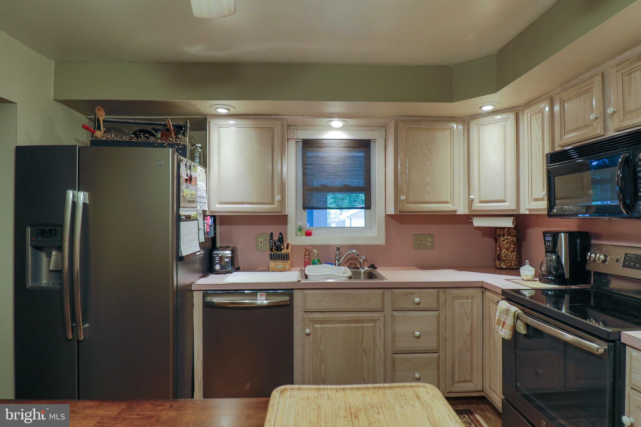 664 Fireline Road Palmerton, PA 18071 - Photo 16 of 49 Gallery Image 16
