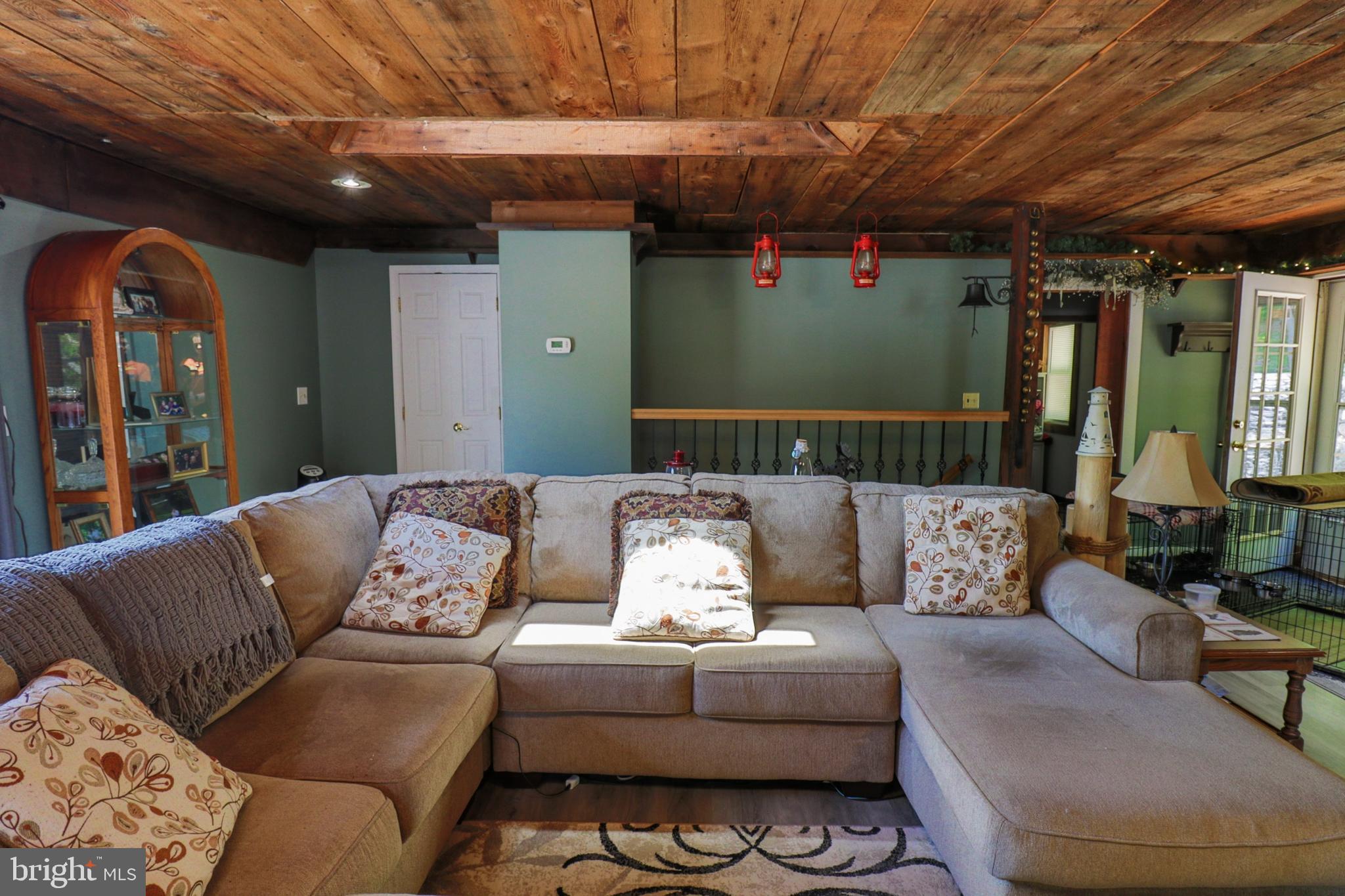 664 Fireline Road Palmerton, PA 18071 - Photo 22 of 49 Gallery Image 22