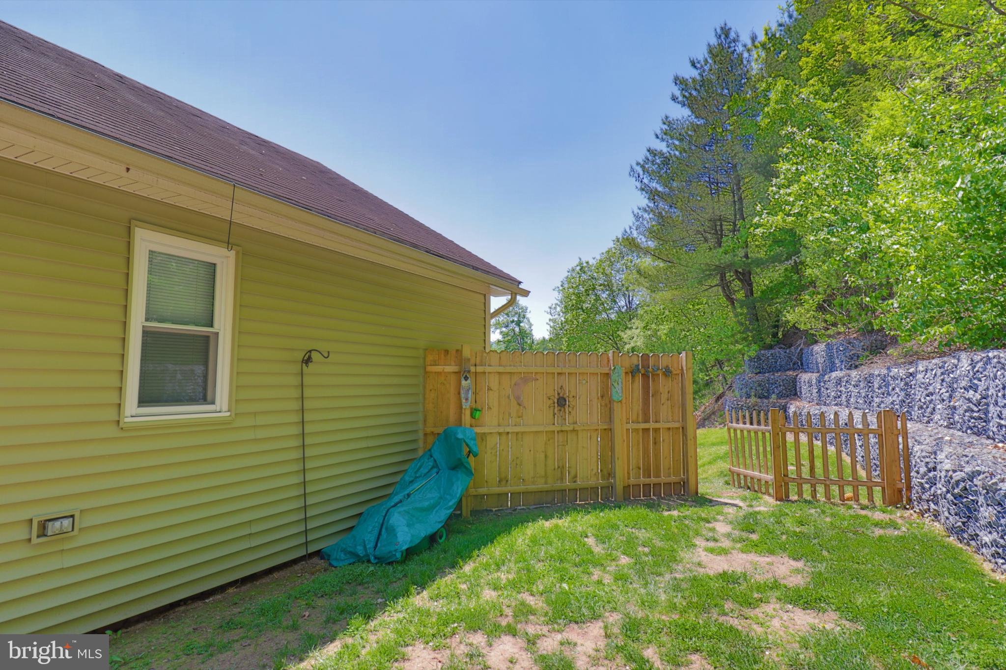 664 Fireline Road Palmerton, PA 18071 - Photo 47 of 49 Gallery Image 47