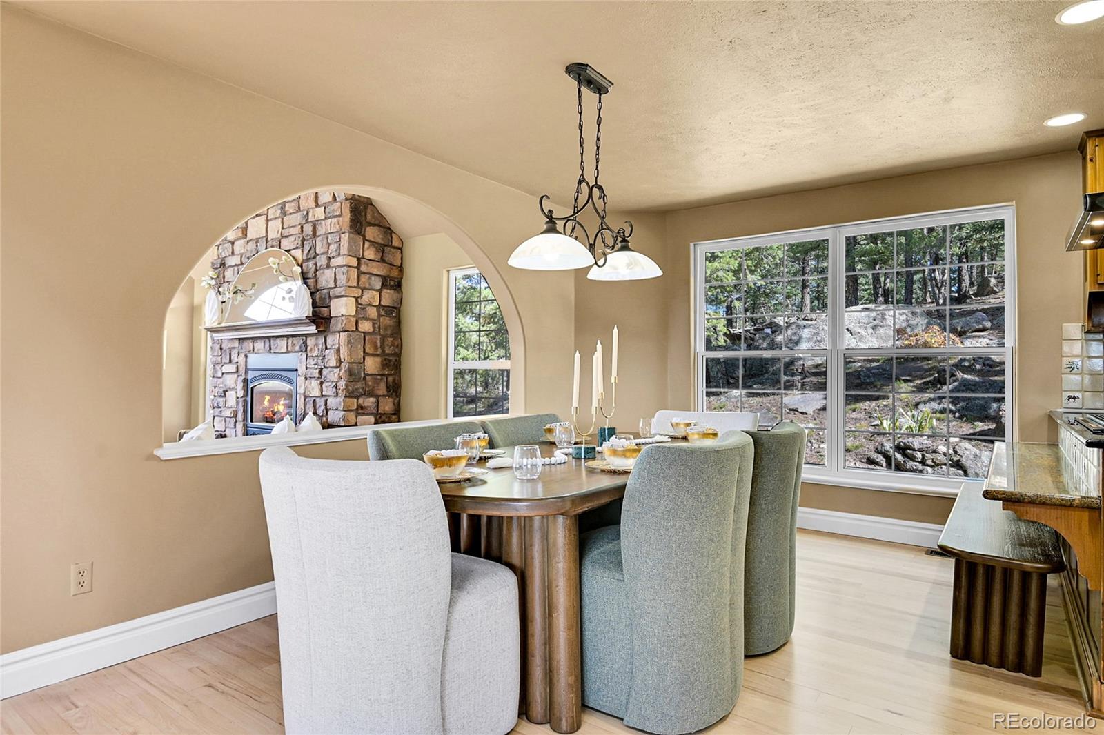 6530 Ridgeview Drive Morrison, CO 80465 - Photo 11 of 37