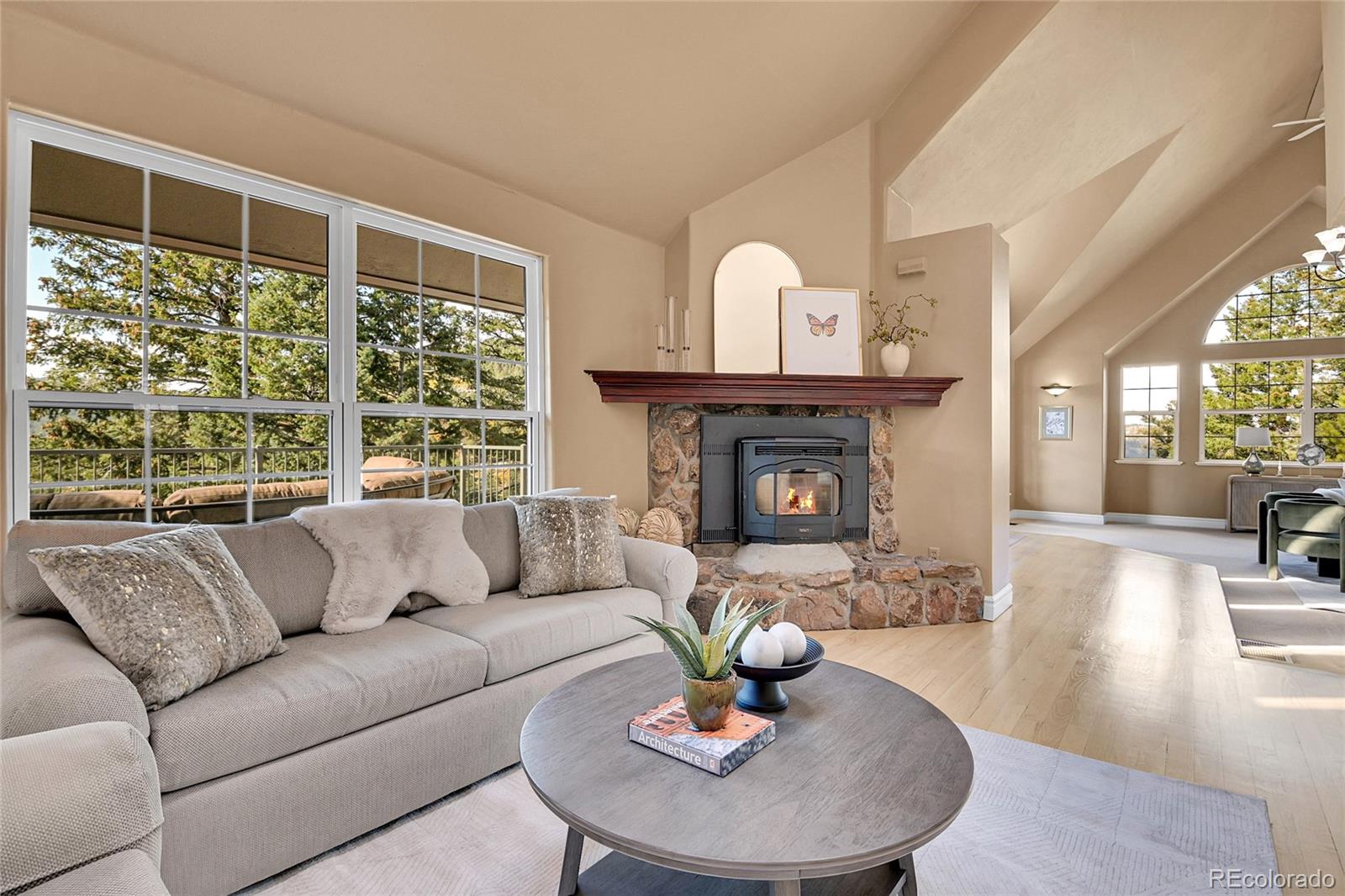 6530 Ridgeview Drive Morrison, CO 80465 - Photo 15 of 37