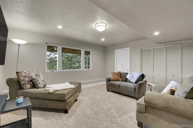 $1,050,000 | 6530 Ridgeview Drive, Morrison, CO 80465