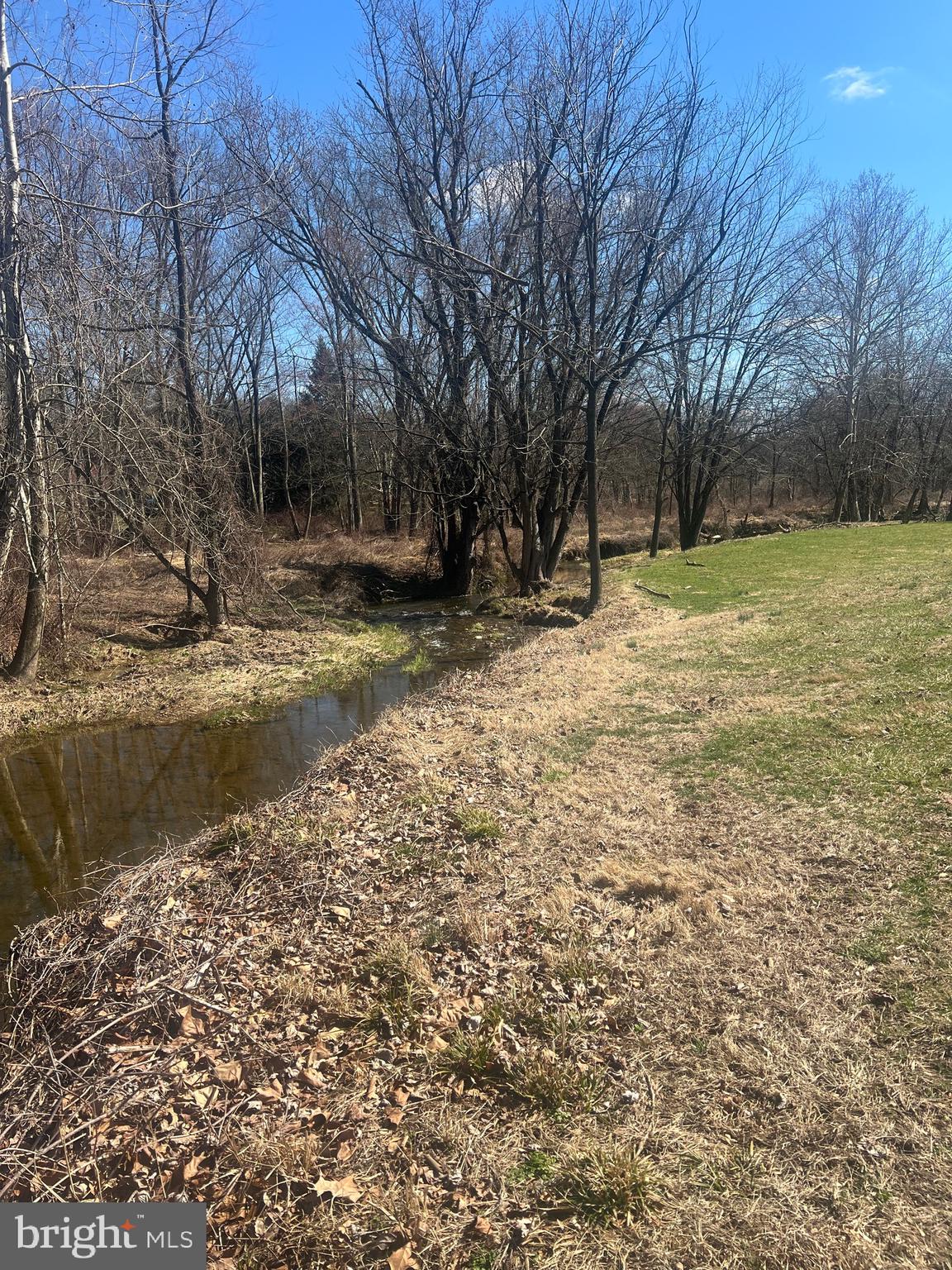223 West Woodview Road West Grove, PA 19390 - Photo 2 of 8