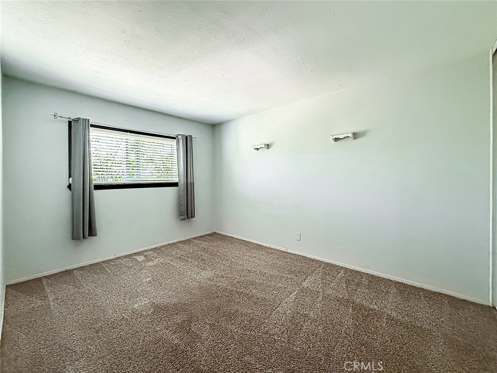 2235 Burnside Street Simi Valley, CA 93065 - Photo 33 of 71