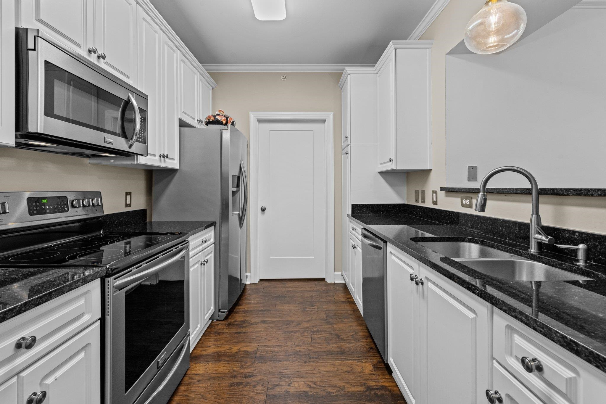 108 Northbrook Drive, Unit 302 Raleigh, NC 27609 - Photo 5 of 12 Photo 5