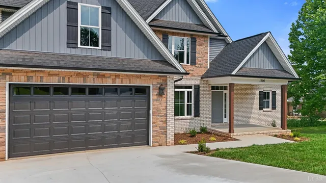 $729,000 | 1290 Ivy Creek Drive, Forest, VA 24551