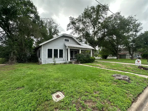 $250,000 | 1008 Atchison Street, Sealy, TX 77474