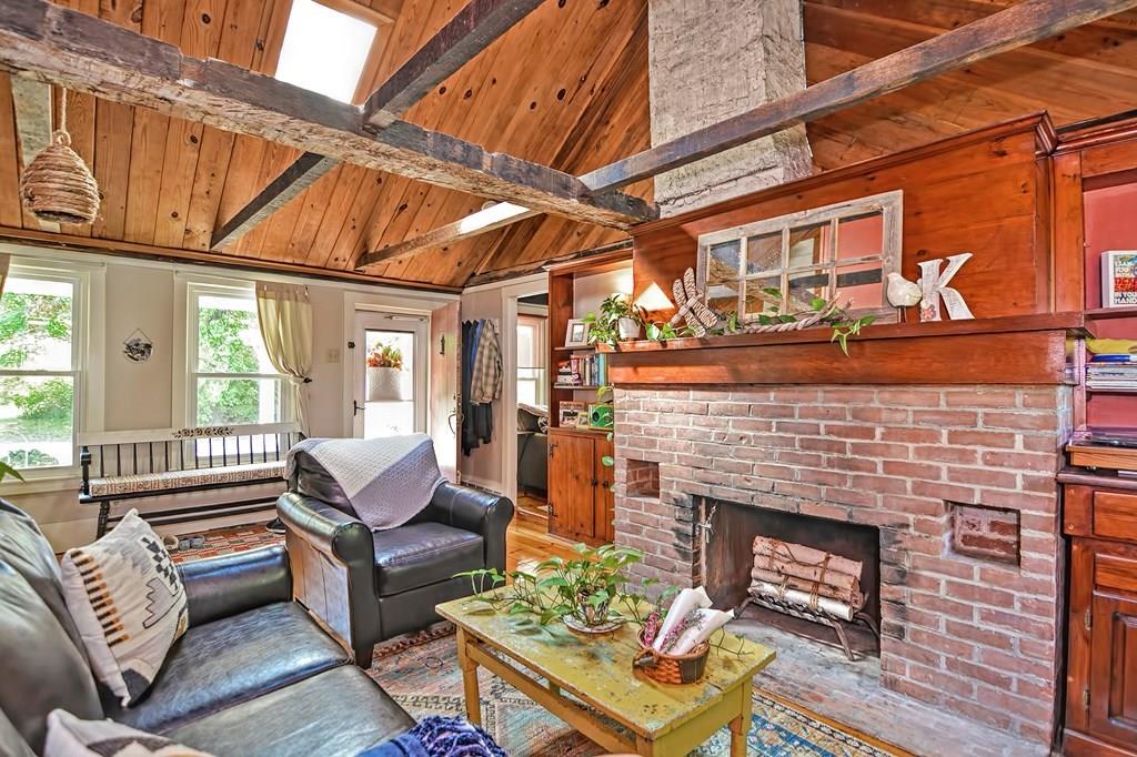 124 North Spencer Road Spencer, MA 01562 - Photo 6 of 42 Gallery Image 6