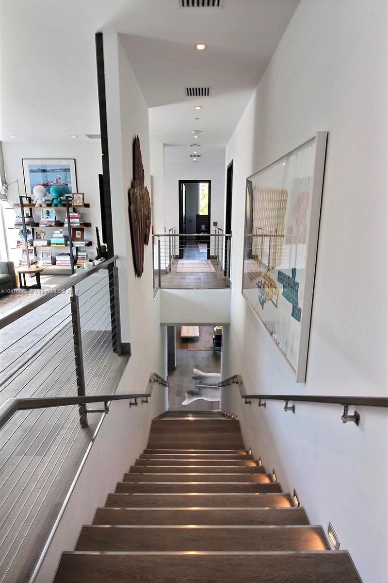 104 Reef Lane Key Biscayne, FL 33149 - Photo 11 of 26 Gallery Image 11