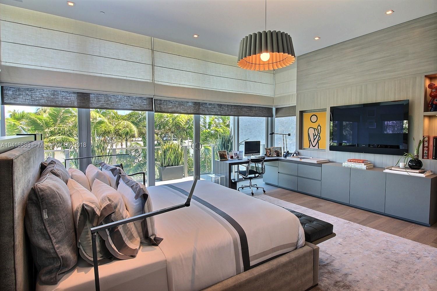 104 Reef Lane Key Biscayne, FL 33149 - Photo 16 of 26 Gallery Image 16