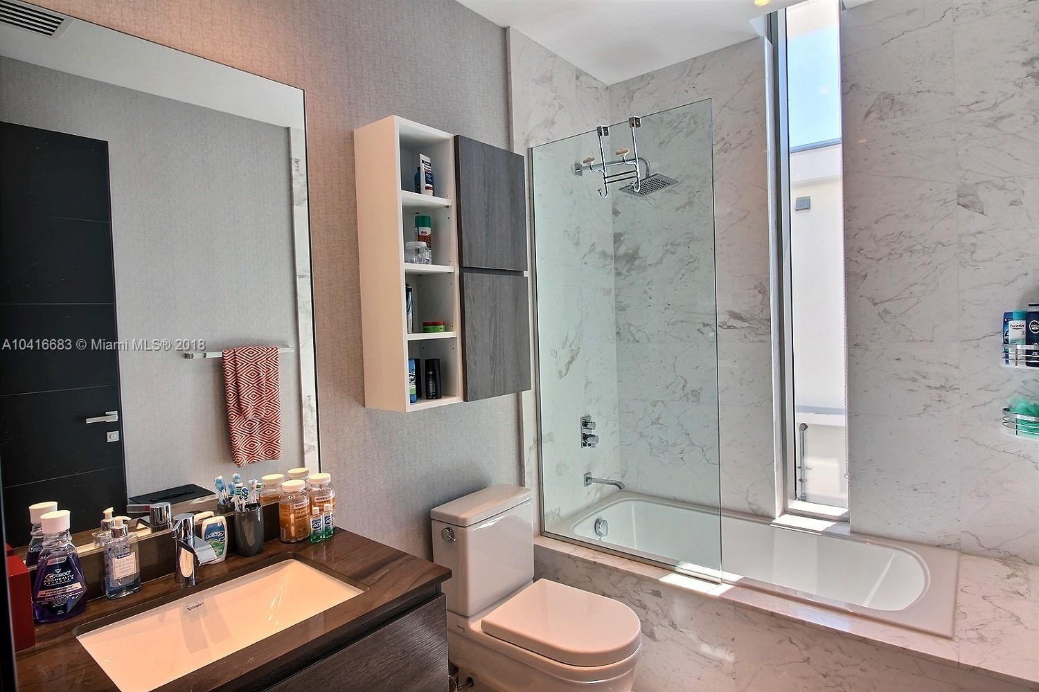 104 Reef Lane Key Biscayne, FL 33149 - Photo 23 of 26 Gallery Image 23