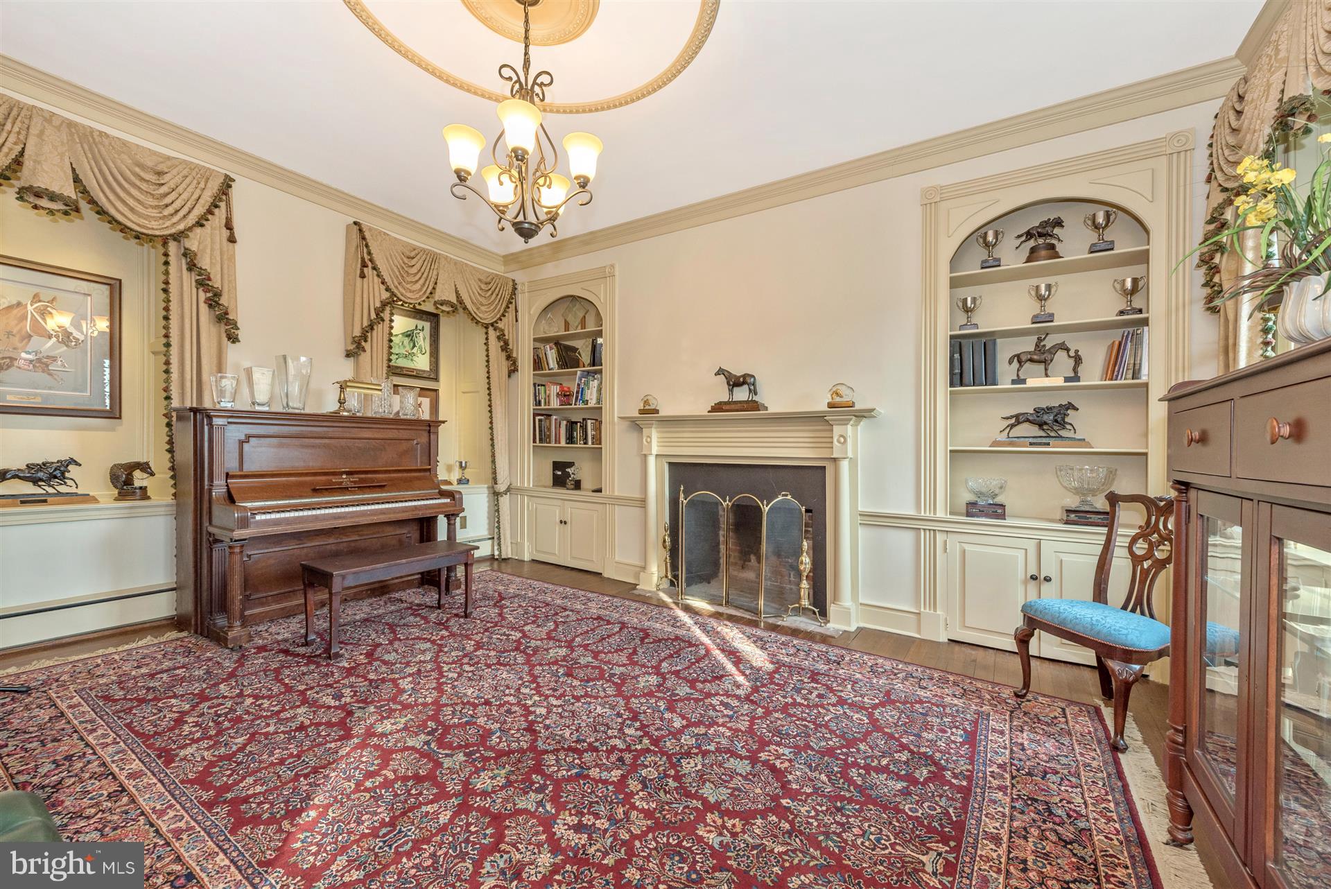 6415 Green Valley Road New Market, MD 21774 - Photo 14 of 98 Music Room/Formal Living Room