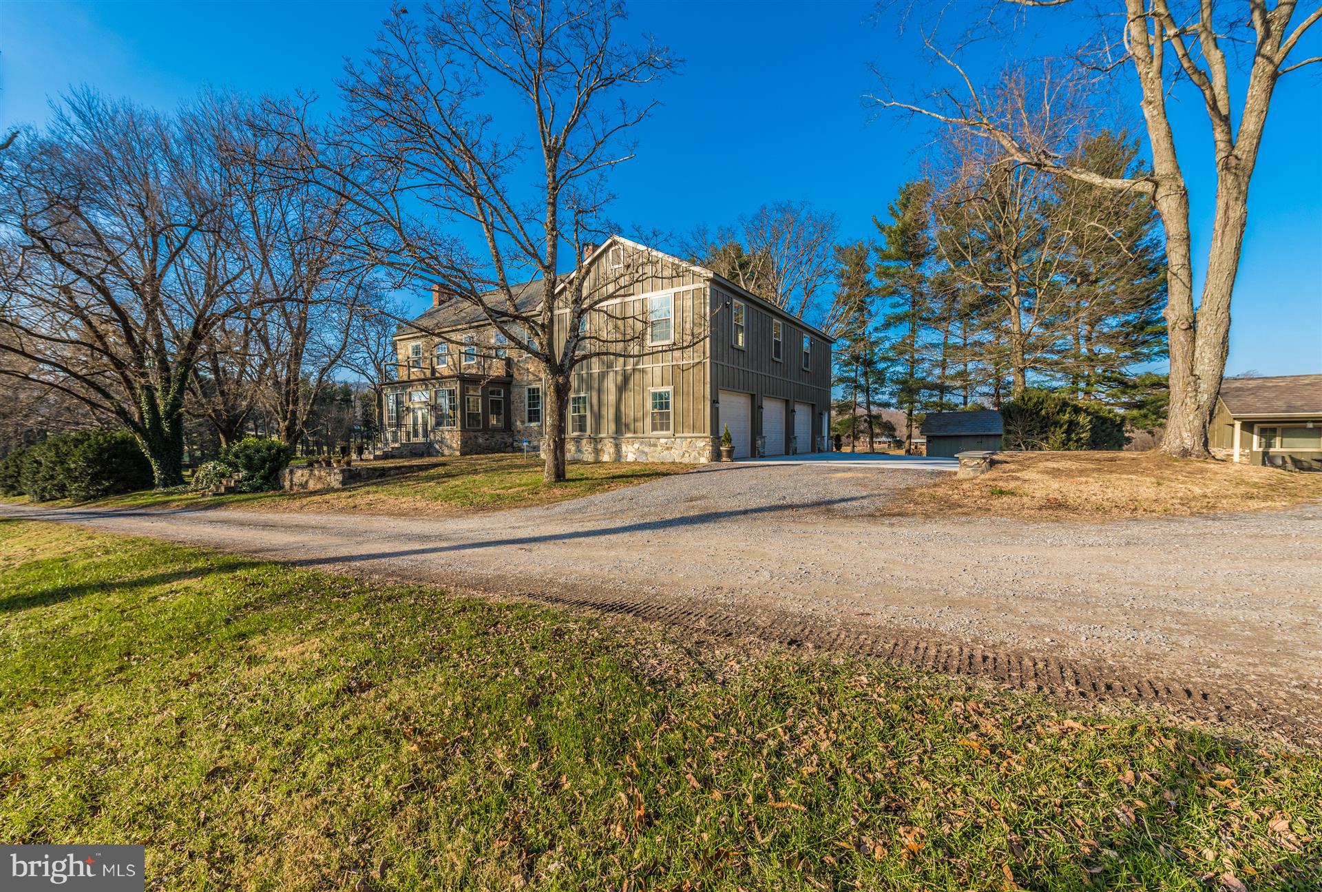 6415 Green Valley Road New Market, MD 21774 - Photo 4 of 98 Main House