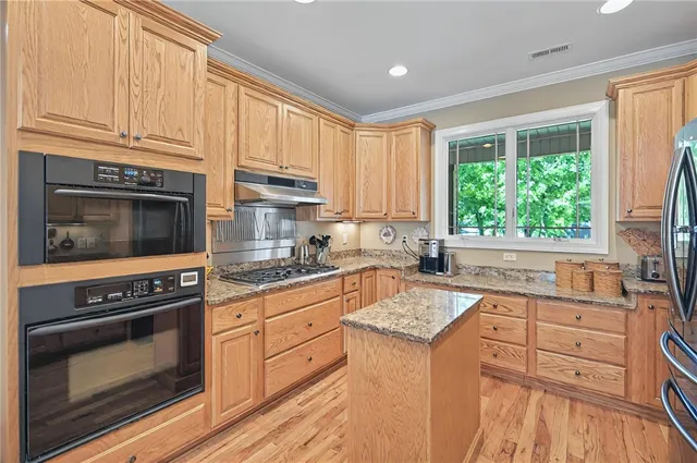 $869,900 | 1308 Lakewood Lane, Anderson, SC 29625