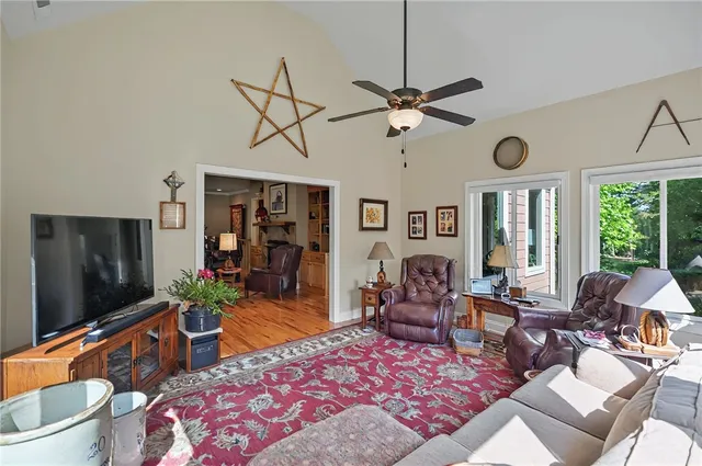 $869,900 | 1308 Lakewood Lane, Anderson, SC 29625