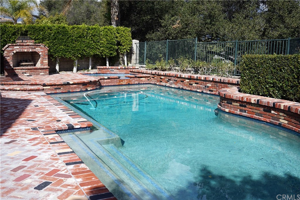 18 Bent Oak Coto de Caza, CA 92679 - Photo 3 of 29