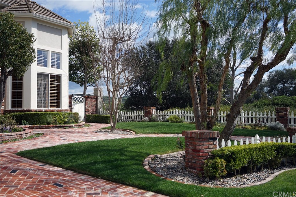 18 Bent Oak Coto de Caza, CA 92679 - Photo 4 of 29