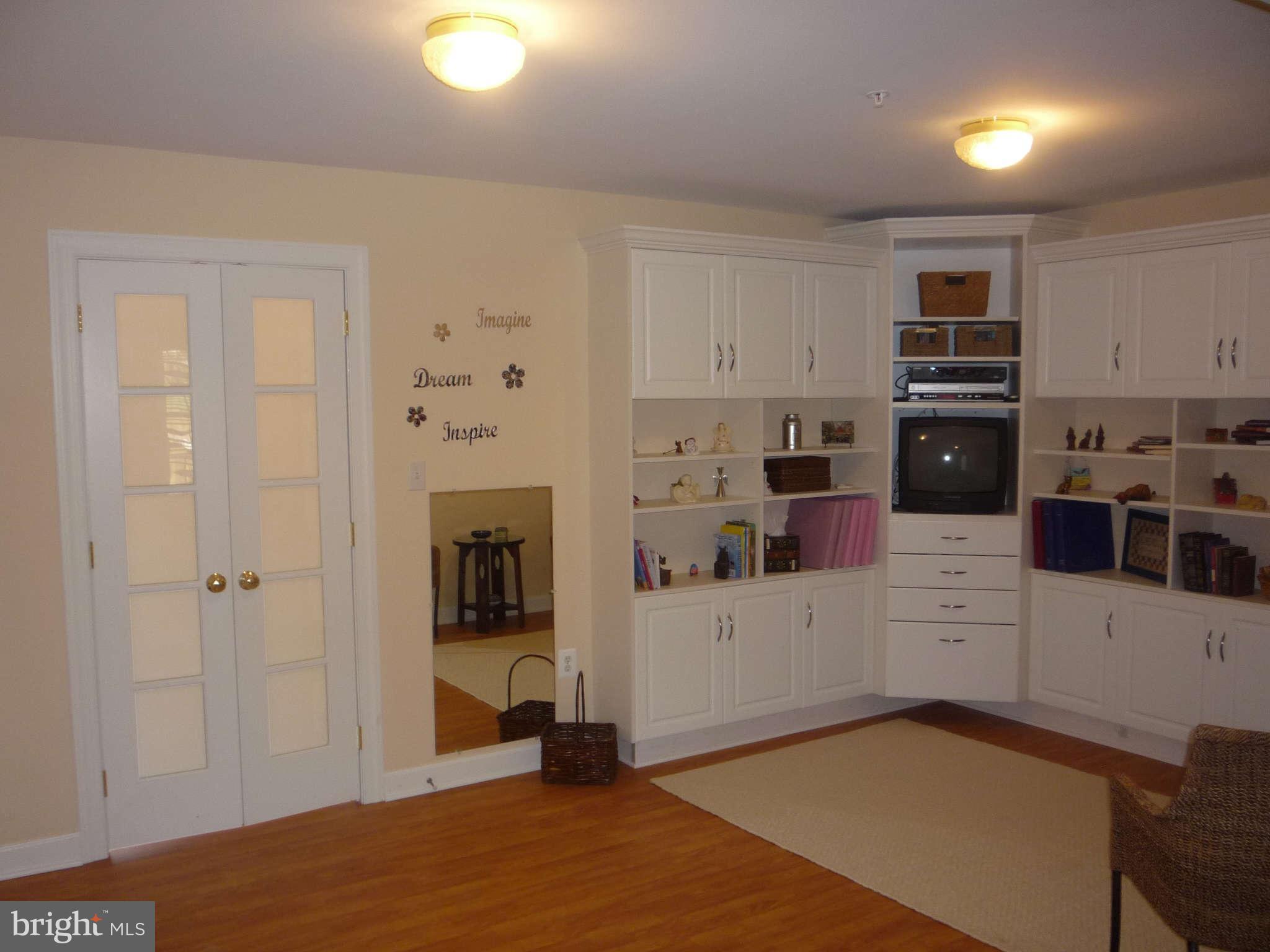 282 Braxton Way Edgewater, MD 21037 - Photo 9 of 28 Family Room