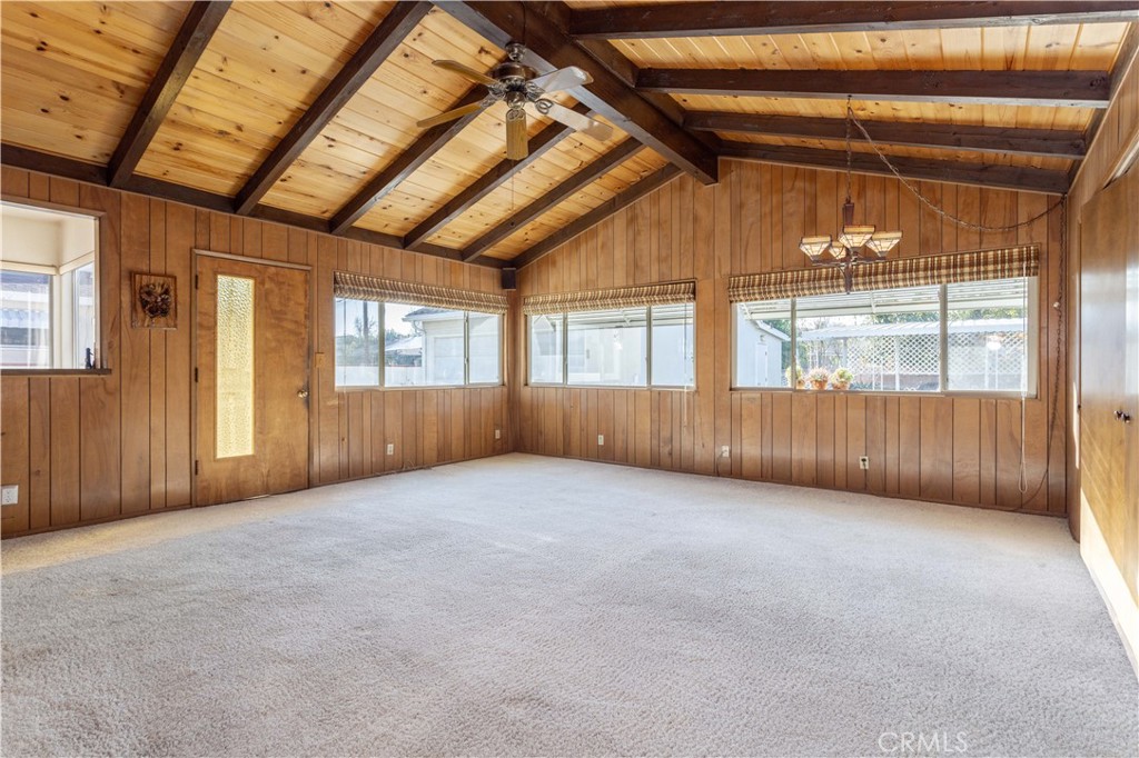 19218 Schoolcraft Street Reseda, CA 91335 - Photo 13 of 31