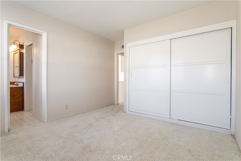 19218 Schoolcraft Street Reseda, CA 91335 - Photo 15 of 31