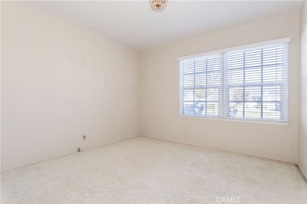 19218 Schoolcraft Street Reseda, CA 91335 - Photo 18 of 31