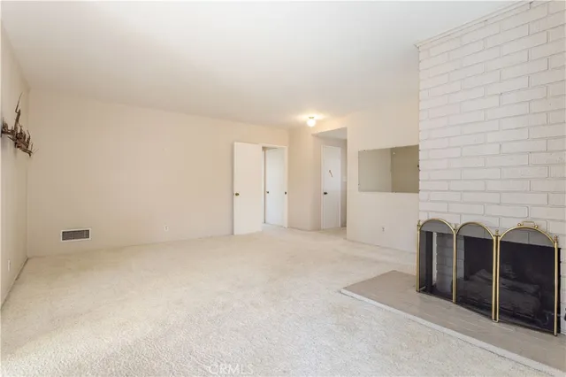 $875,000 | 19218 Schoolcraft Street, Reseda, CA 91335