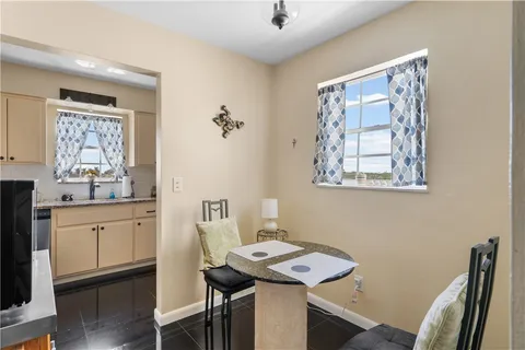 $215,000 | 2333 Indian River Boulevard, Unit 401, Vero Beach, FL 32960
