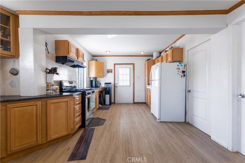 11203 Sheldon Street Sun Valley, CA 91352 - Photo 20 of 57 Kitchen