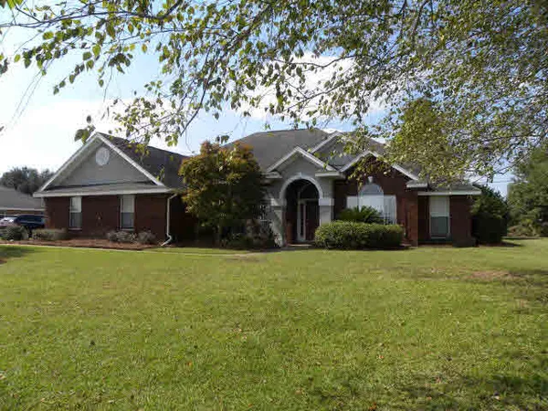 $1,350 | 121 Meadow Run Loop, Foley, AL 36535