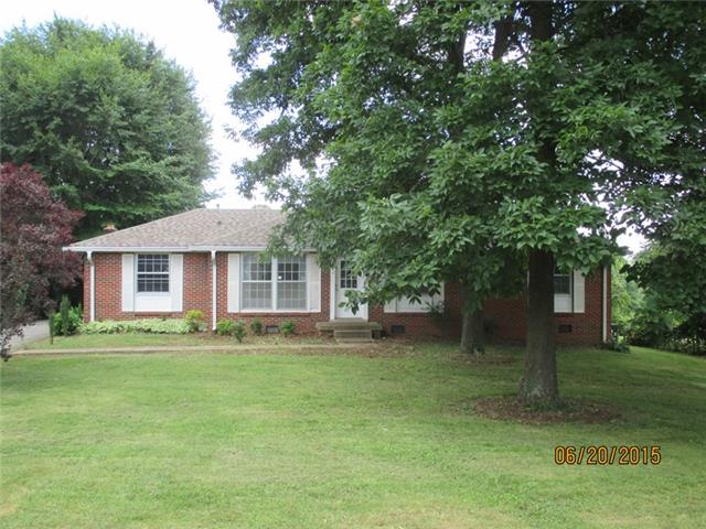 122 Union Hall Road Clarksville, TN 37040 - Photo 1 of 5 Front View
