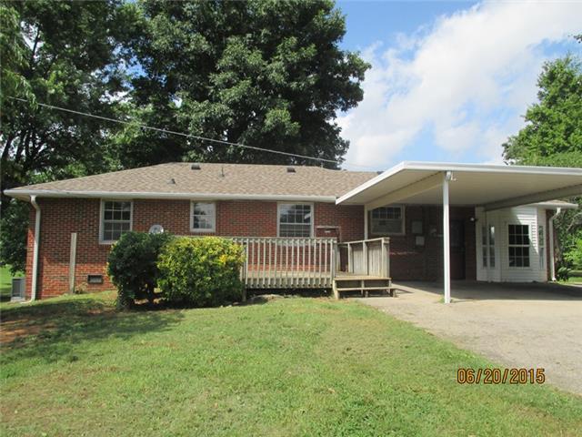 122 Union Hall Road Clarksville, TN 37040 - Photo 5 of 5 Rear