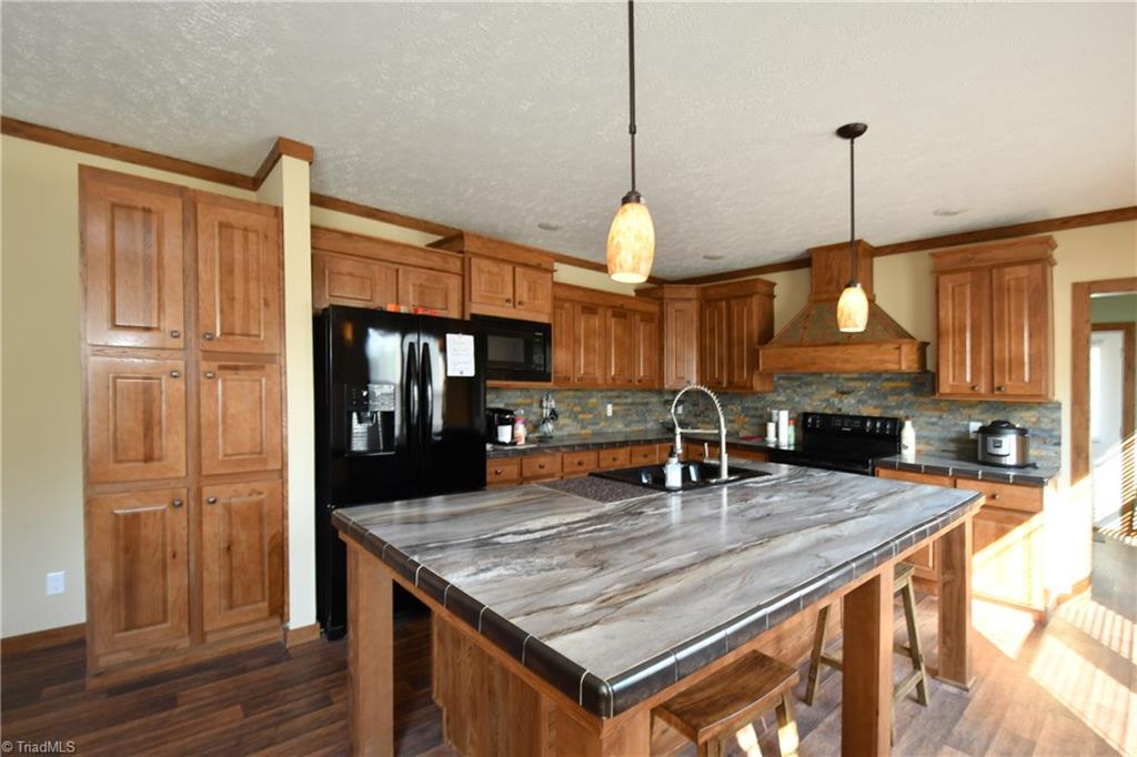 548 Della Wilson Road Lexington, NC 27295 - Photo 11 of 25 Gallery Image 11