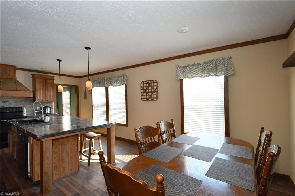 548 Della Wilson Road Lexington, NC 27295 - Photo 13 of 25 Gallery Image 13