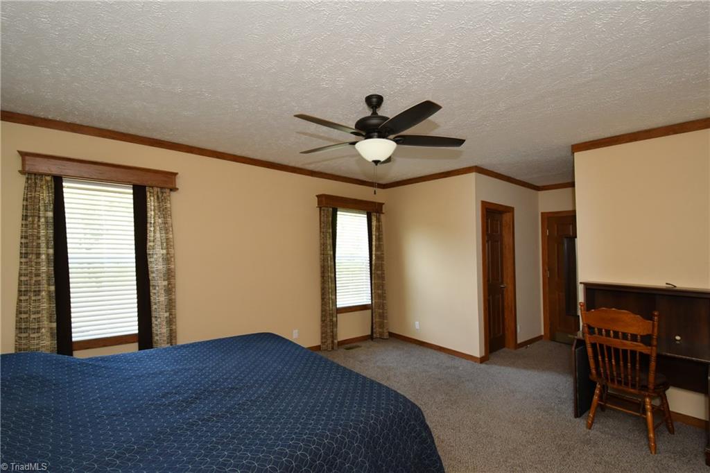 548 Della Wilson Road Lexington, NC 27295 - Photo 14 of 25 Gallery Image 14