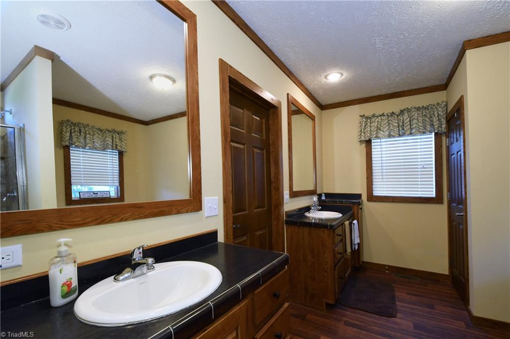 548 Della Wilson Road Lexington, NC 27295 - Photo 16 of 25 Gallery Image 16