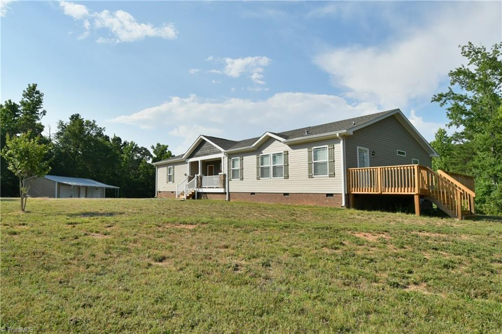 548 Della Wilson Road Lexington, NC 27295 - Photo 4 of 25 Gallery Image 4