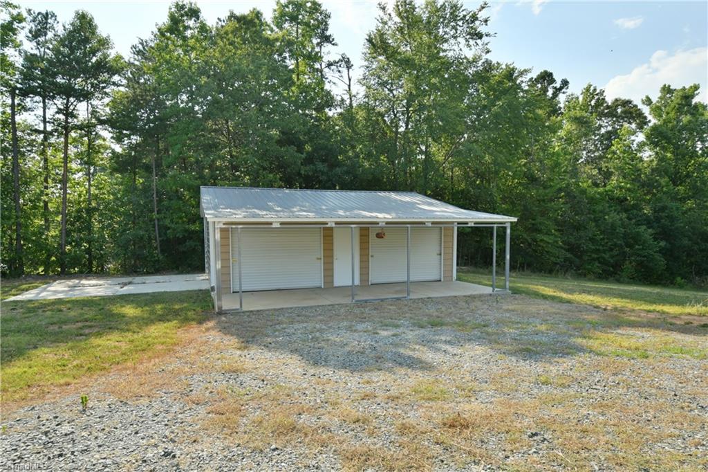 548 Della Wilson Road Lexington, NC 27295 - Photo 6 of 25 Gallery Image 6