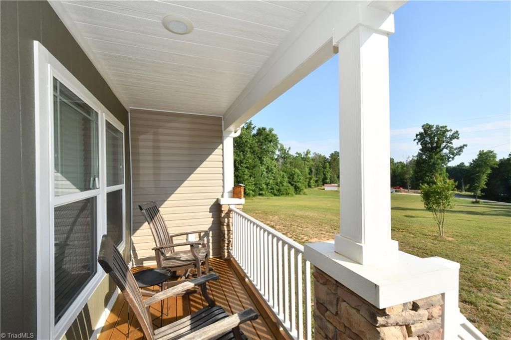 548 Della Wilson Road Lexington, NC 27295 - Photo 8 of 25 Gallery Image 8