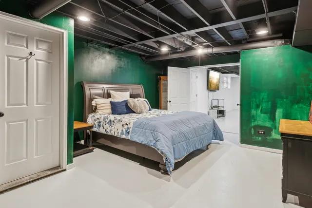 $499,000 | 26980 North Pierre Drive, Mundelein, IL 60060